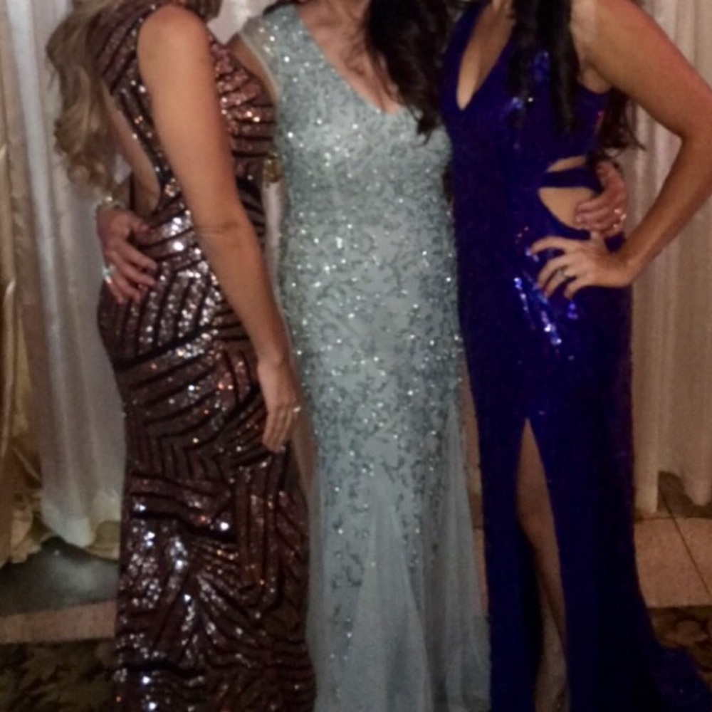 GORGEOUS BABY BLUE SEQUIN EVENING GOWN